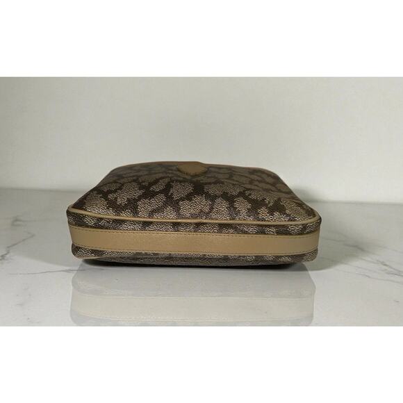 Authentic Vintage YVES SAINT LAURENT YSL PVC Gray CLUTCH BAG GREY Giraffe pouch - Picture 4 of 9